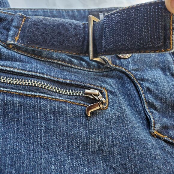 Jennifer Lopez JLO Womens Capri Jeans Size 1 Stretch Zippers No Pockets Juniors - Picture 6 of 7